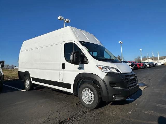 Used 2024 RAM ProMaster 3500 w/ Delivery Van Package FWD image 9