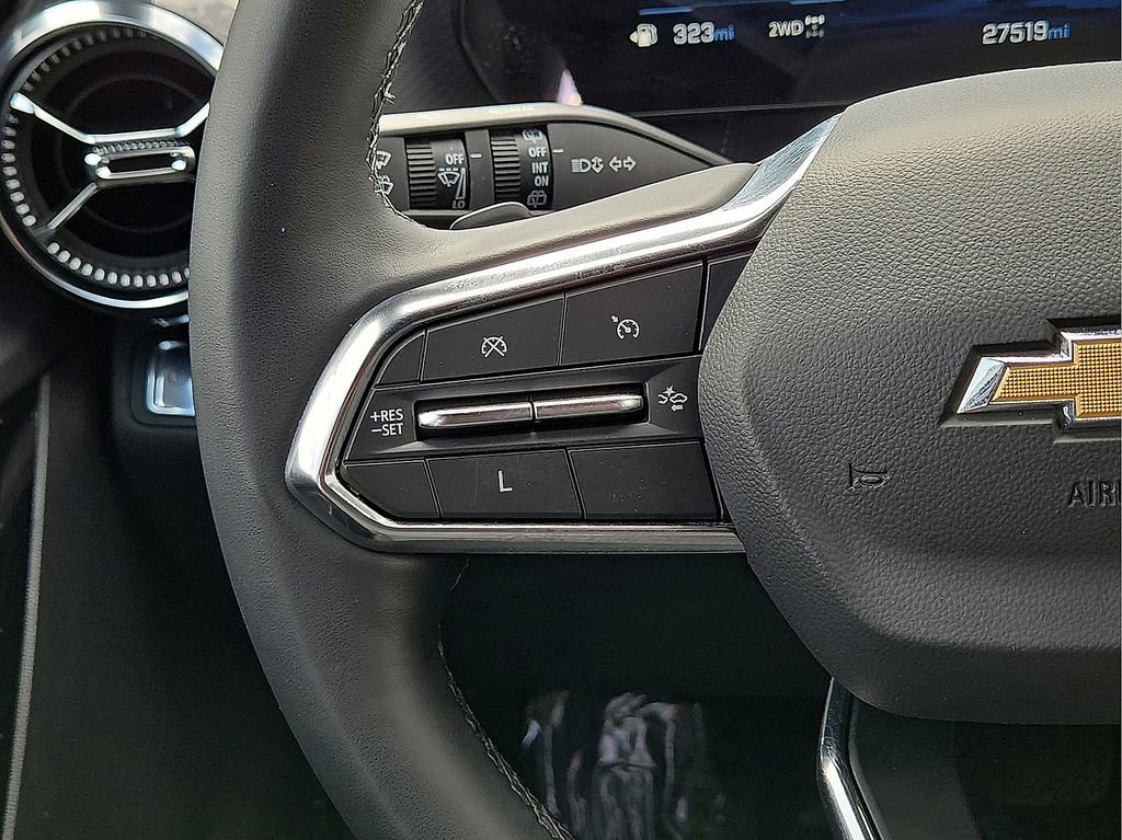 Used 2025 Chevrolet Equinox LT AWD/4WD image 18