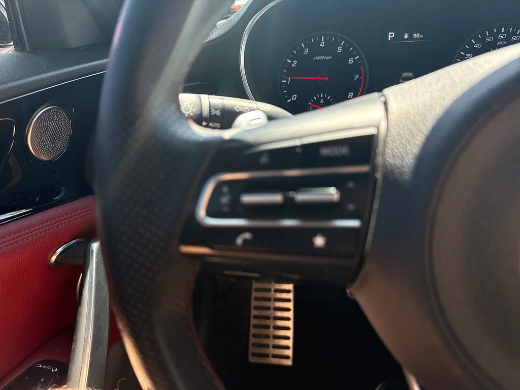 Used 2022 Kia Stinger GT-Line w/ Sun & Sound Package image 16