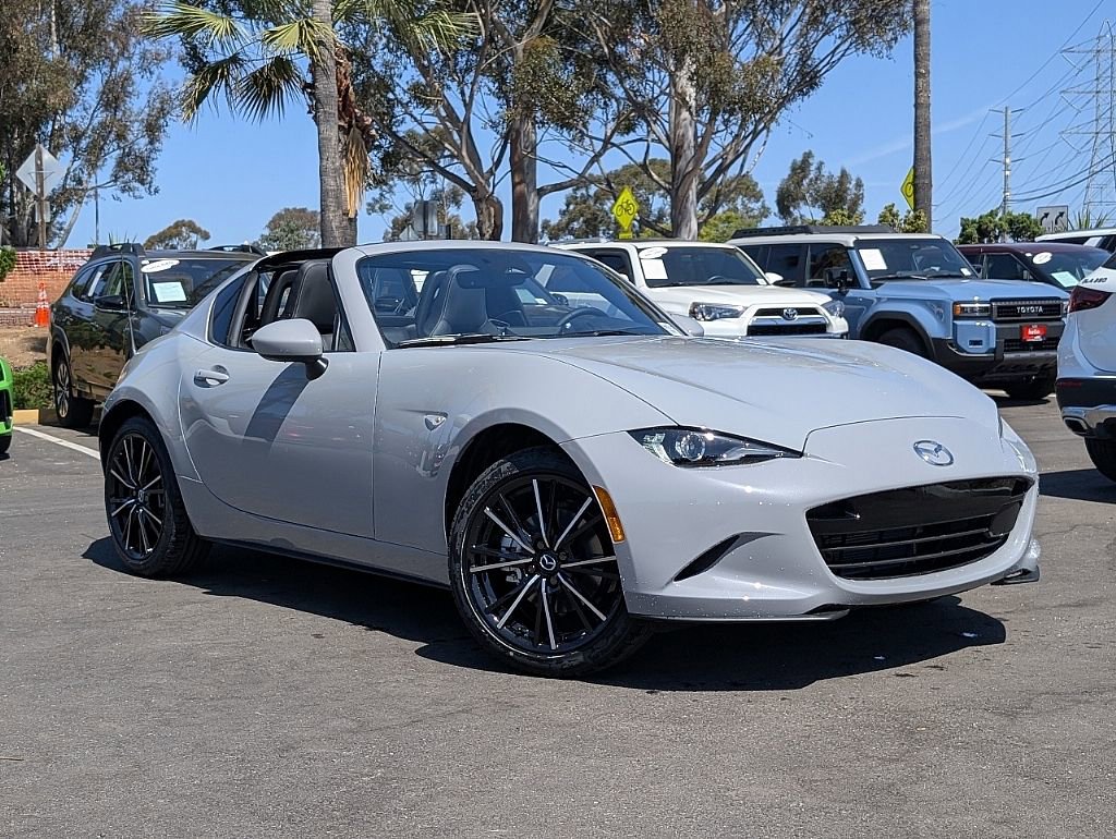 New 2026 MAZDA MX-5 Miata RF Grand Touring w/ Weather Package image 3