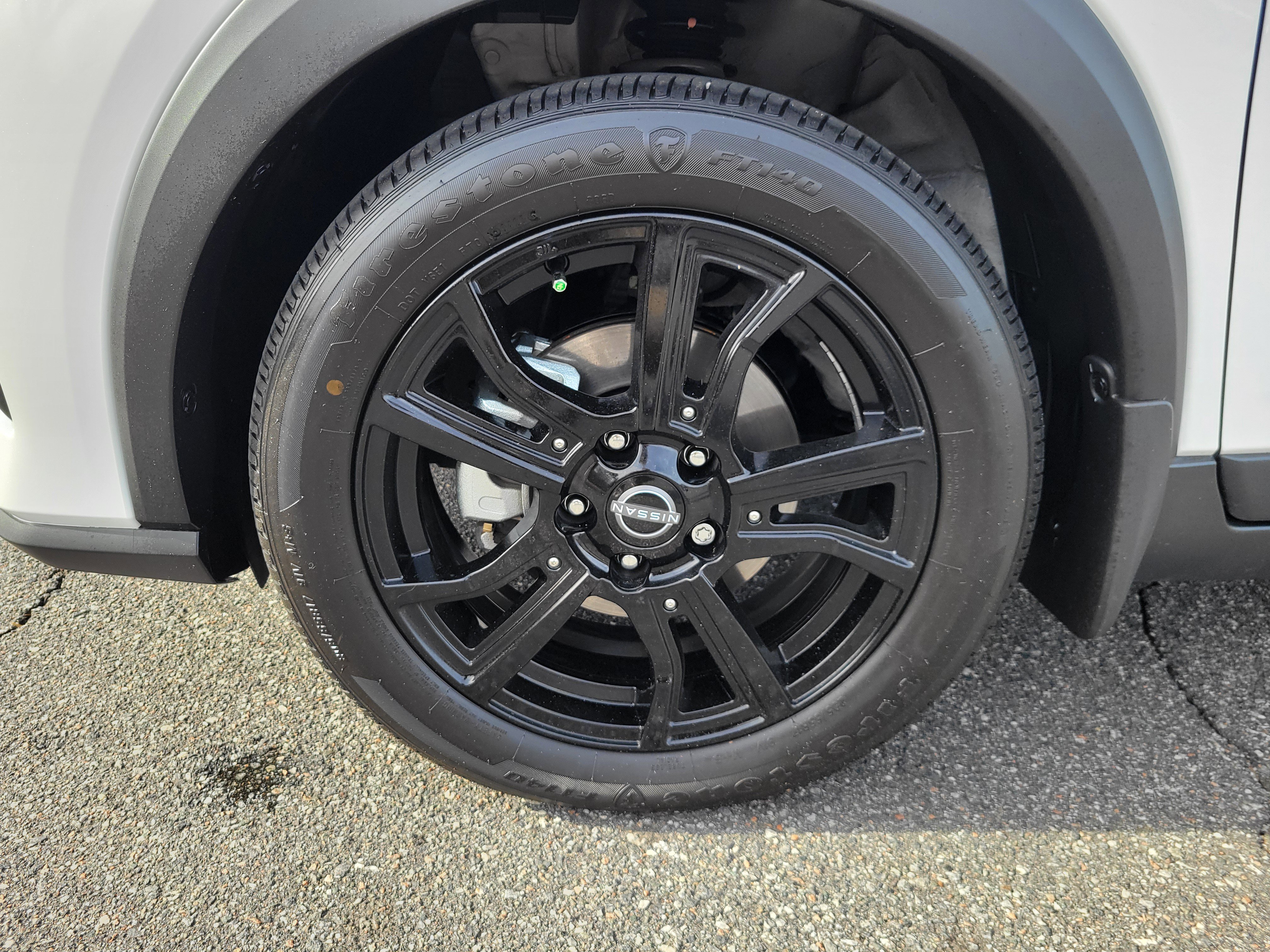 Certified 2023 Nissan Kicks SR w/ SR Premium Package image 8