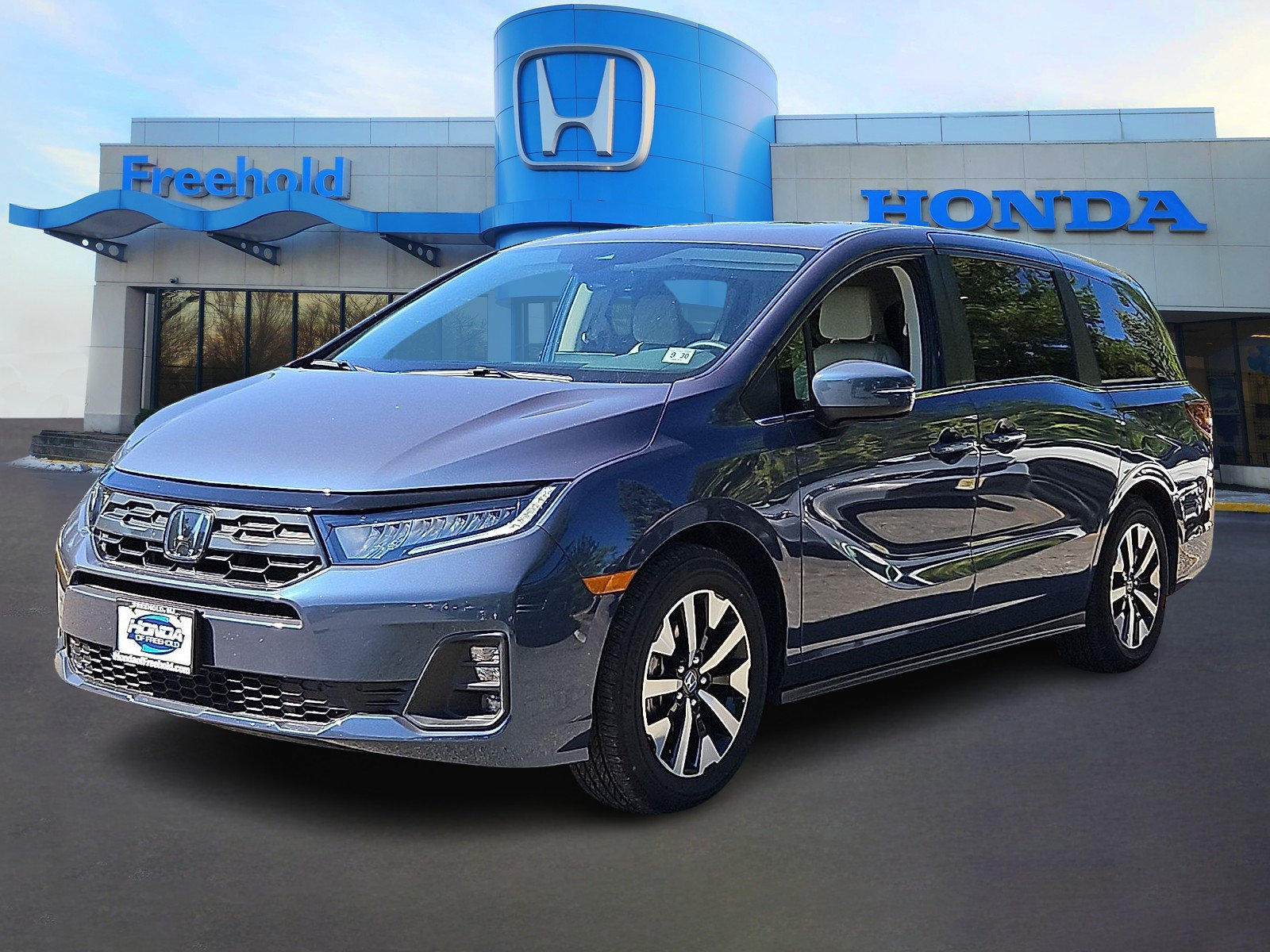 Certified 2026 Honda Odyssey EX-L image 3