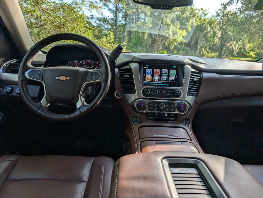 Used 2017 Chevrolet Suburban Premier image 14