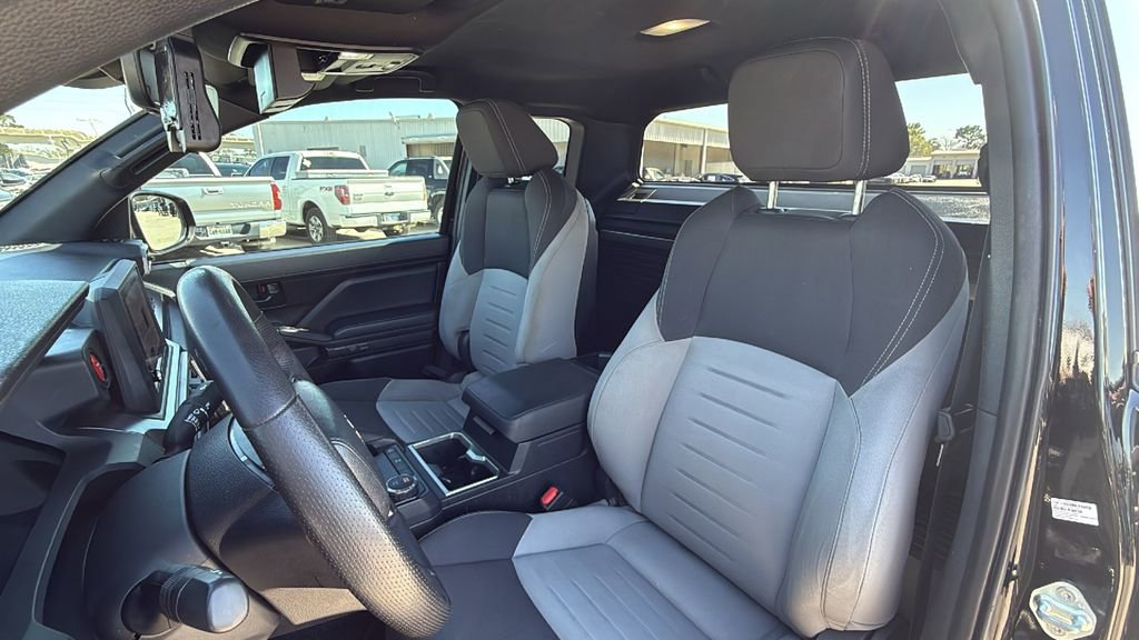 Used 2024 Toyota Tacoma PreRunner w/ TRD Prerunner Upgrade Package image 14