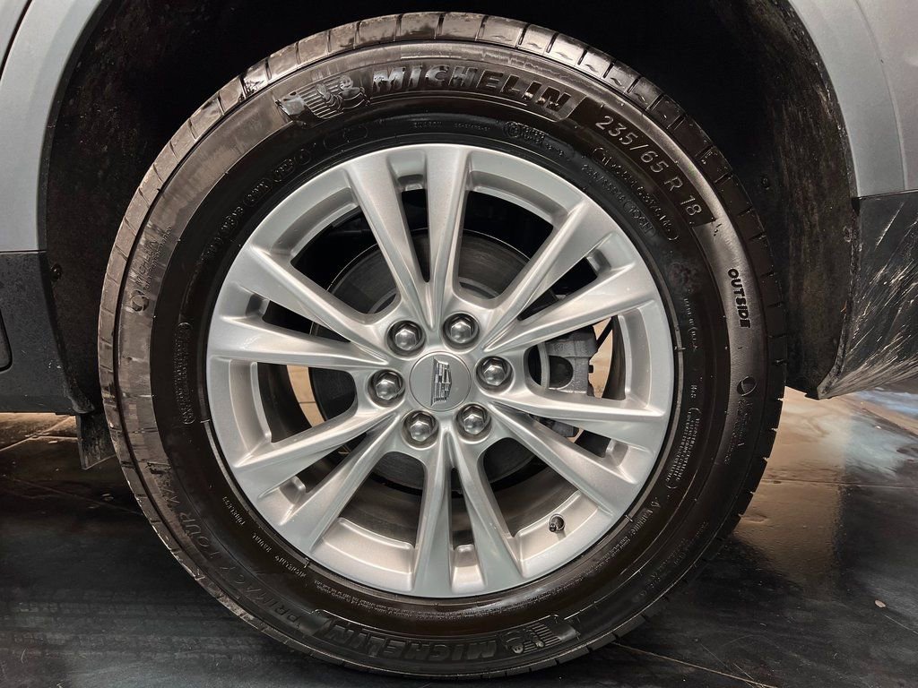 Used 2025 Cadillac XT5 Luxury image 23