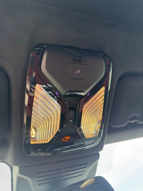 Used 2025 BMW X6 M Competition w/ Executive Package image 10