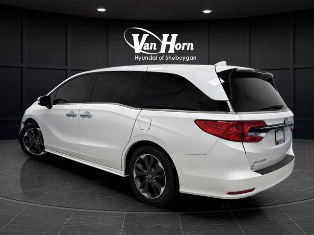 Used 2023 Honda Odyssey Elite image 3