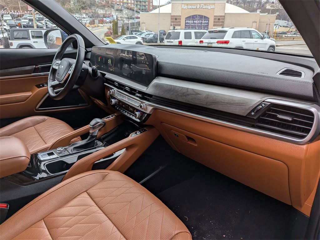 Certified 2023 Kia Telluride EX X-Line image 30