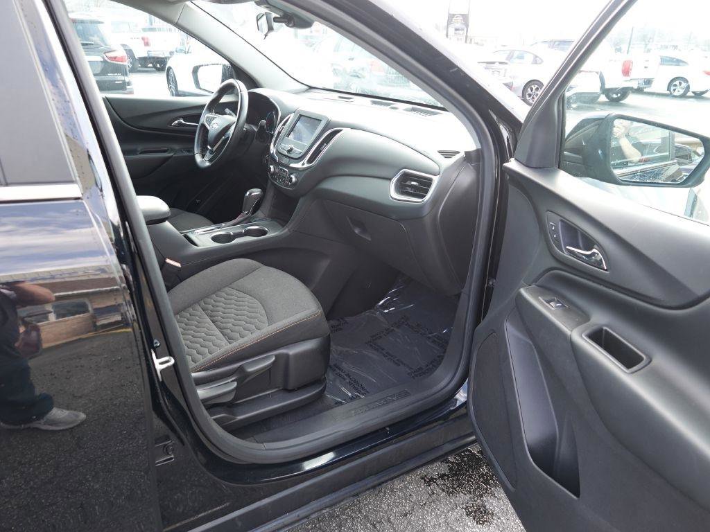 Used 2021 Chevrolet Equinox LT AWD/4WD image 32