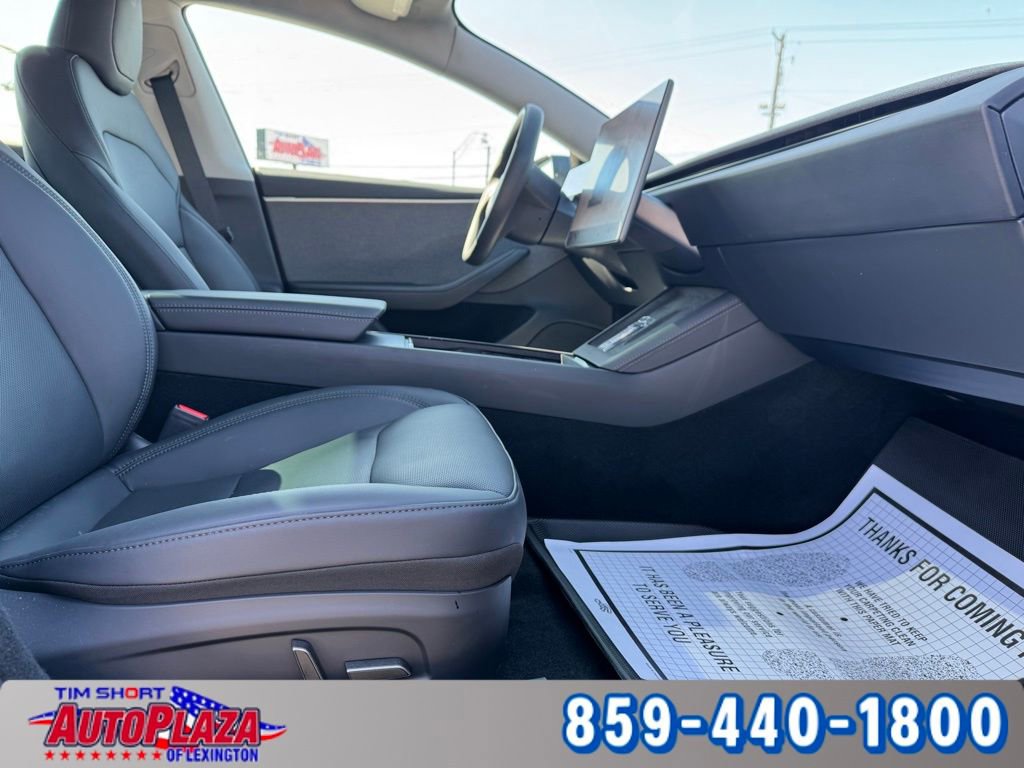 Used 2024 Tesla Model 3 Standard Range image 41