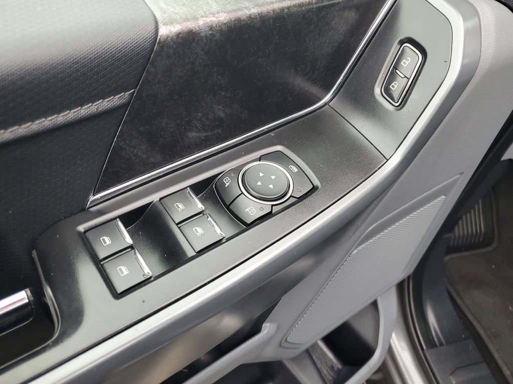 Used 2022 Ford F150 XLT w/ Equipment Group 302A High AWD/4WD image 9