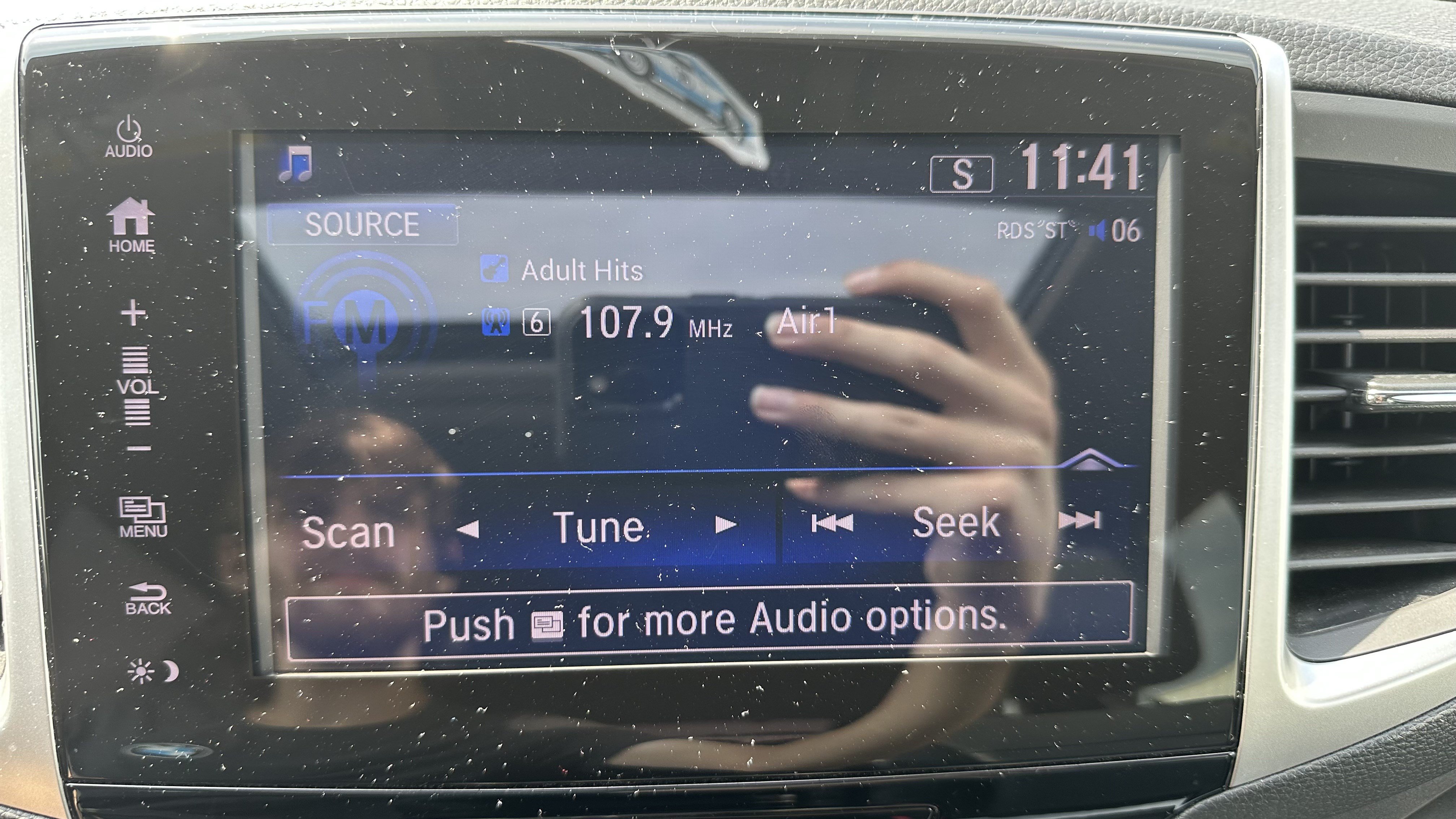 Used 2018 Honda Pilot EX-L image 24