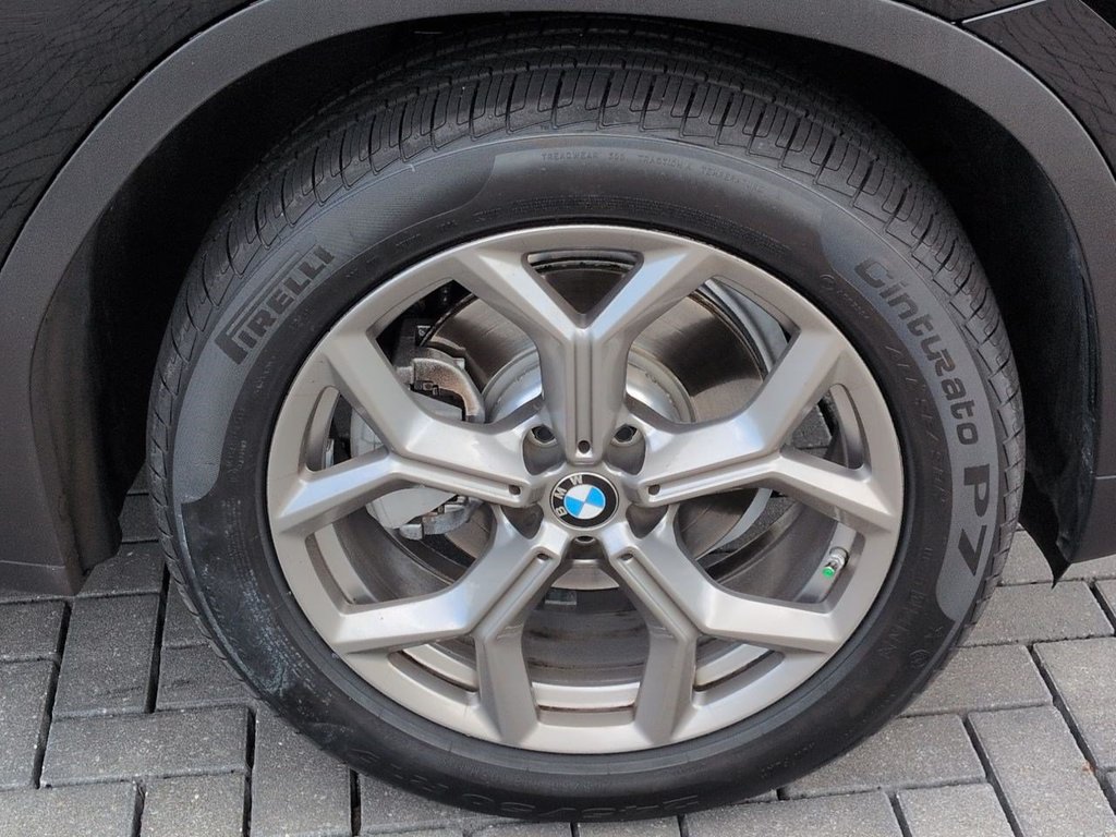 Used 2024 BMW X3 sDrive30i w/ Convenience Package RWD image 12