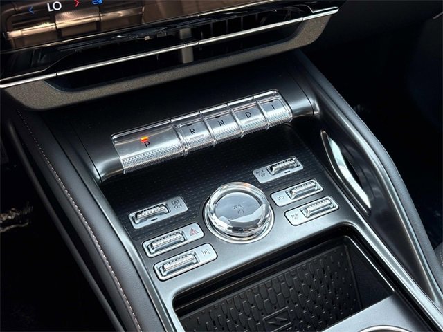 New 2025 Lincoln Nautilus Reserve w/ Jet Appearance Package image 32