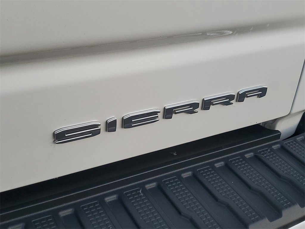 Used 2021 GMC Sierra 1500 Denali w/ Driver Alert Package II image 9