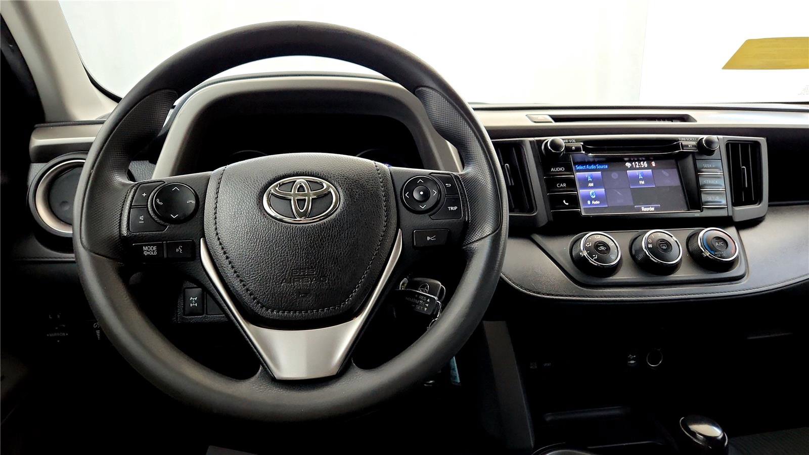 Used 2017 Toyota RAV4 LE w/ All Weather Liner Package AWD/4WD image 27