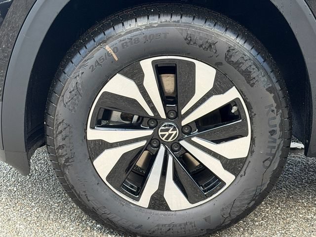 New 2026 Volkswagen Atlas Cross Sport SE FWD image 11