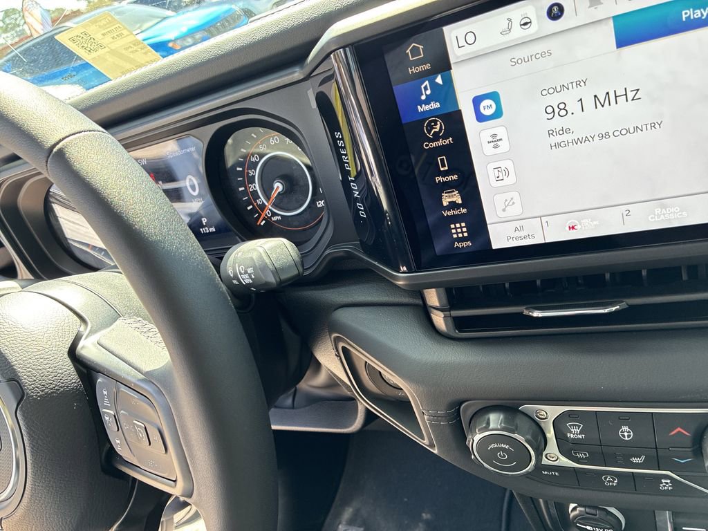 New 2026 Jeep Gladiator Mojave AWD/4WD image 24
