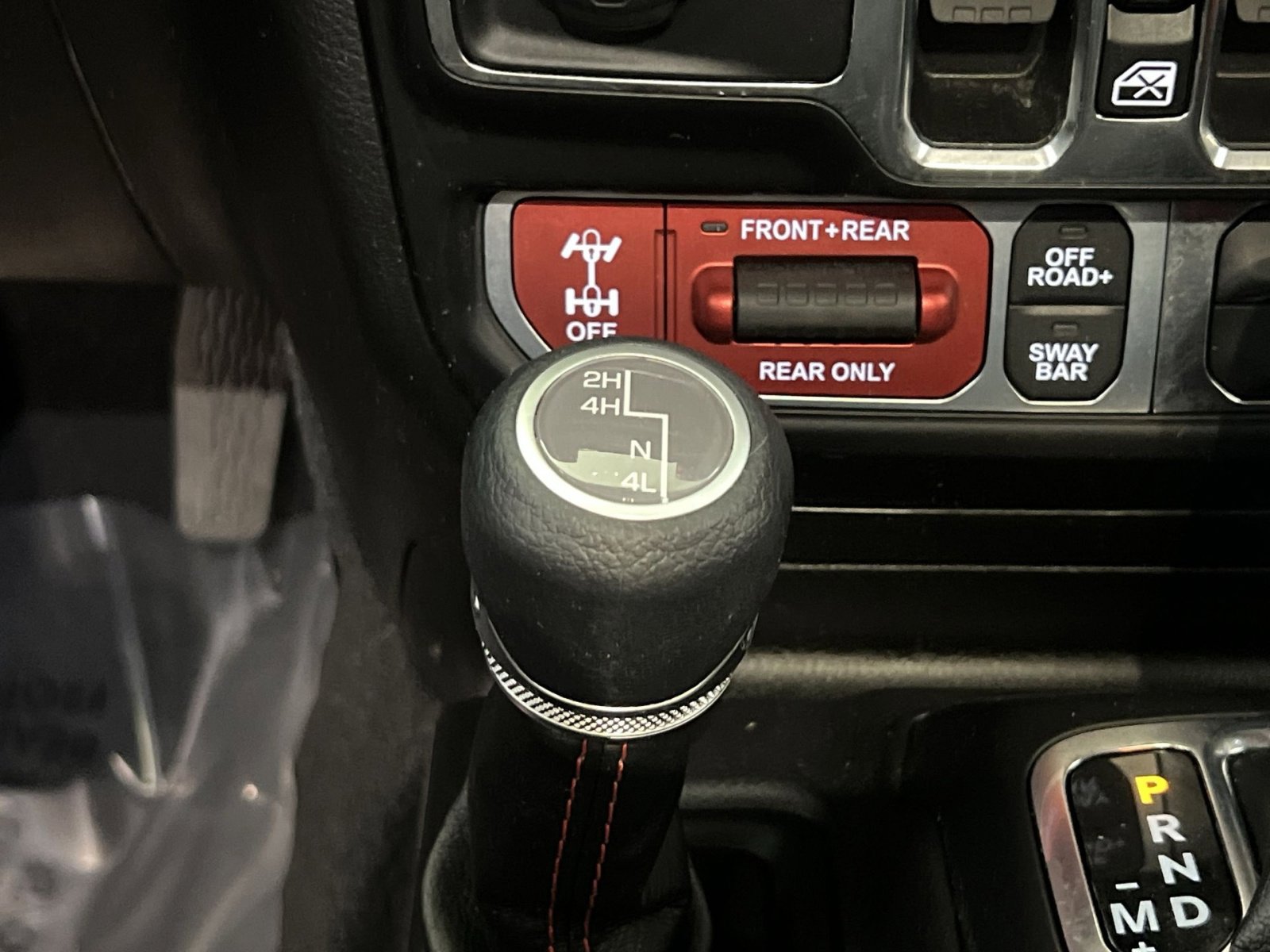 Used 2022 Jeep Wrangler Unlimited Rubicon w/ Cold Weather Group image 30