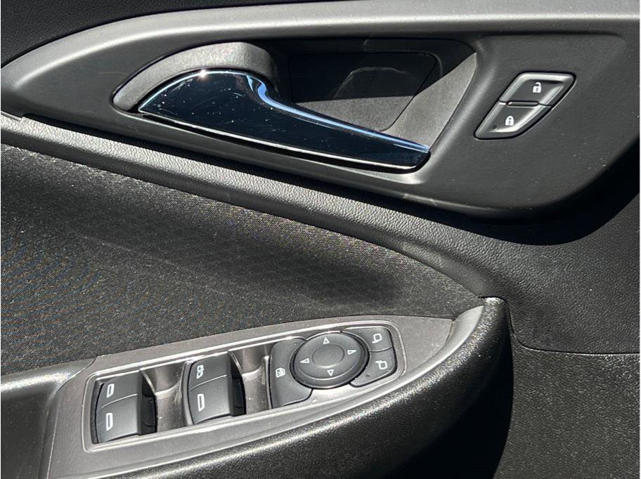 Used 2023 Chevrolet Malibu LT image 18