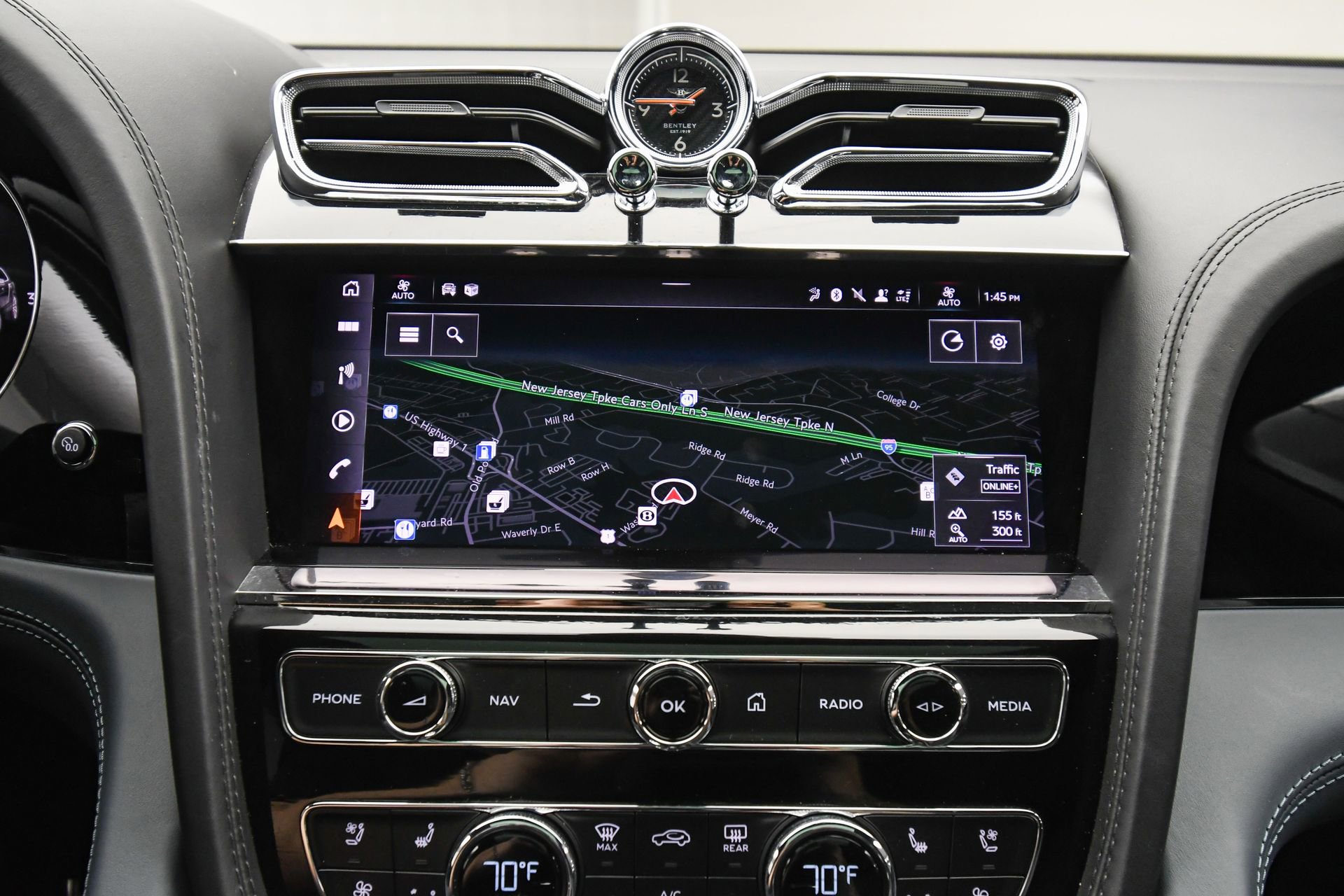 Used 2022 Bentley Bentayga S image 41