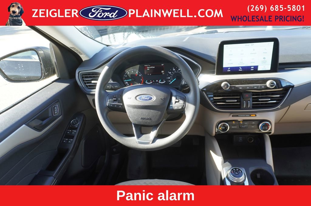 Used 2022 Ford Escape SE image 12