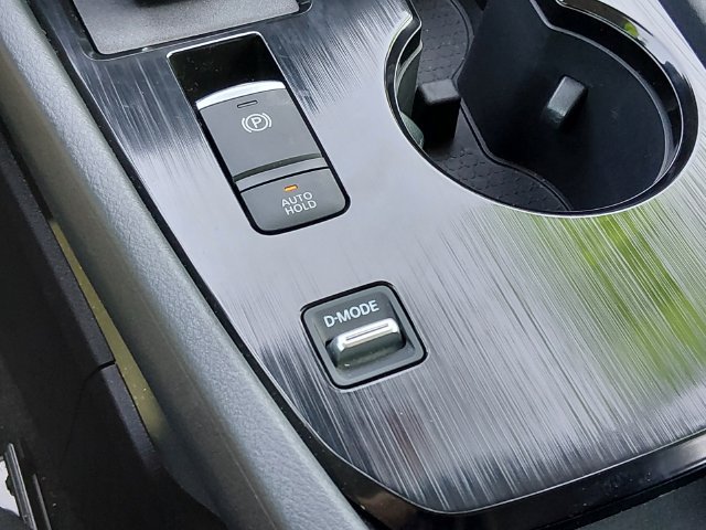 Certified 2026 Nissan Rogue S FWD image 20