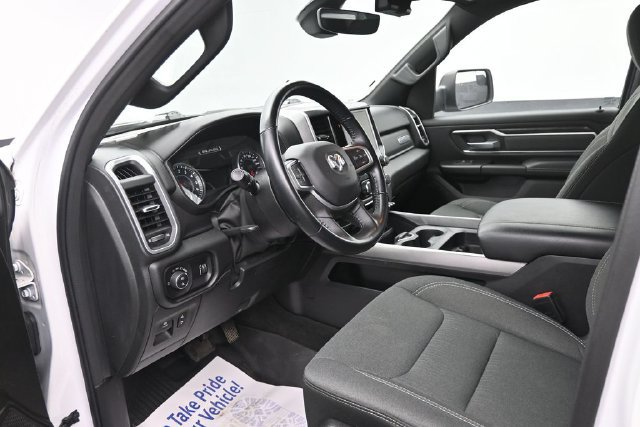 Used 2022 RAM 1500 Big Horn AWD/4WD image 9