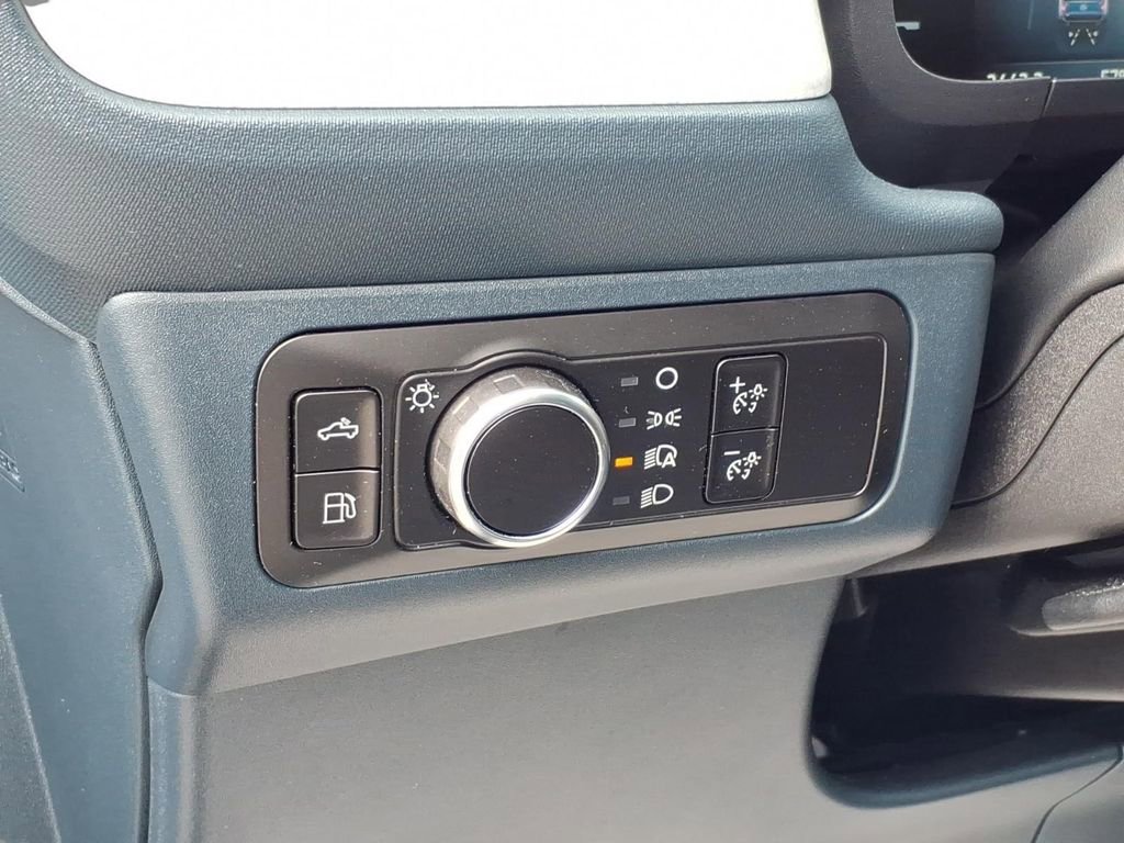 Used 2025 Ford Maverick XLT w/ Equipment Group 301A image 19