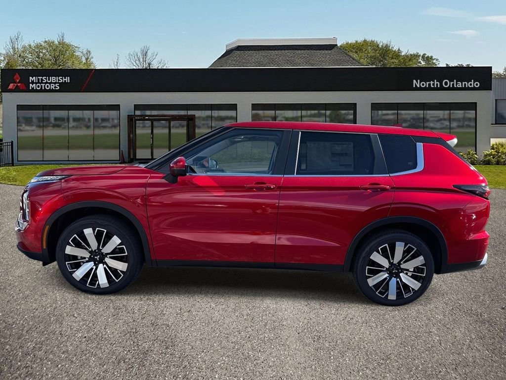 New 2025 Mitsubishi Outlander SE image 6