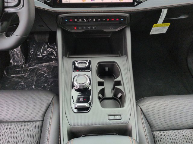 New 2026 Jeep Cherokee Overland w/ Advanced Pro Tech Group AWD/4WD image 18