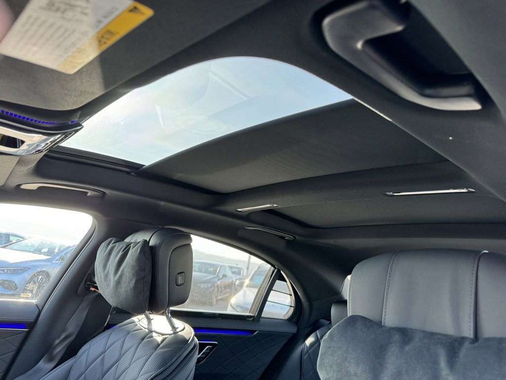 Used 2024 Mercedes-Benz S 580 4MATIC Sedan image 19