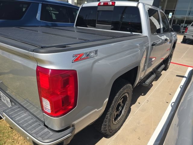 Used 2017 Chevrolet Silverado 1500 LTZ Z71 w/ Redline Edition AWD/4WD image 4