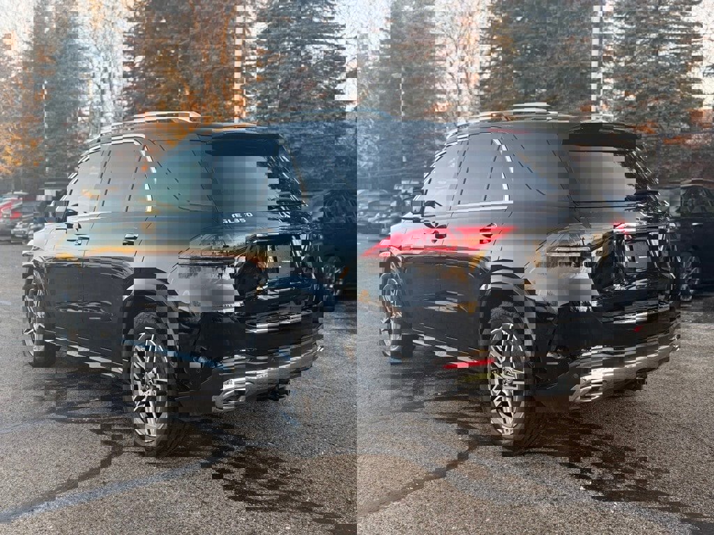 Certified 2020 Mercedes-Benz GLE 350 4MATIC image 4