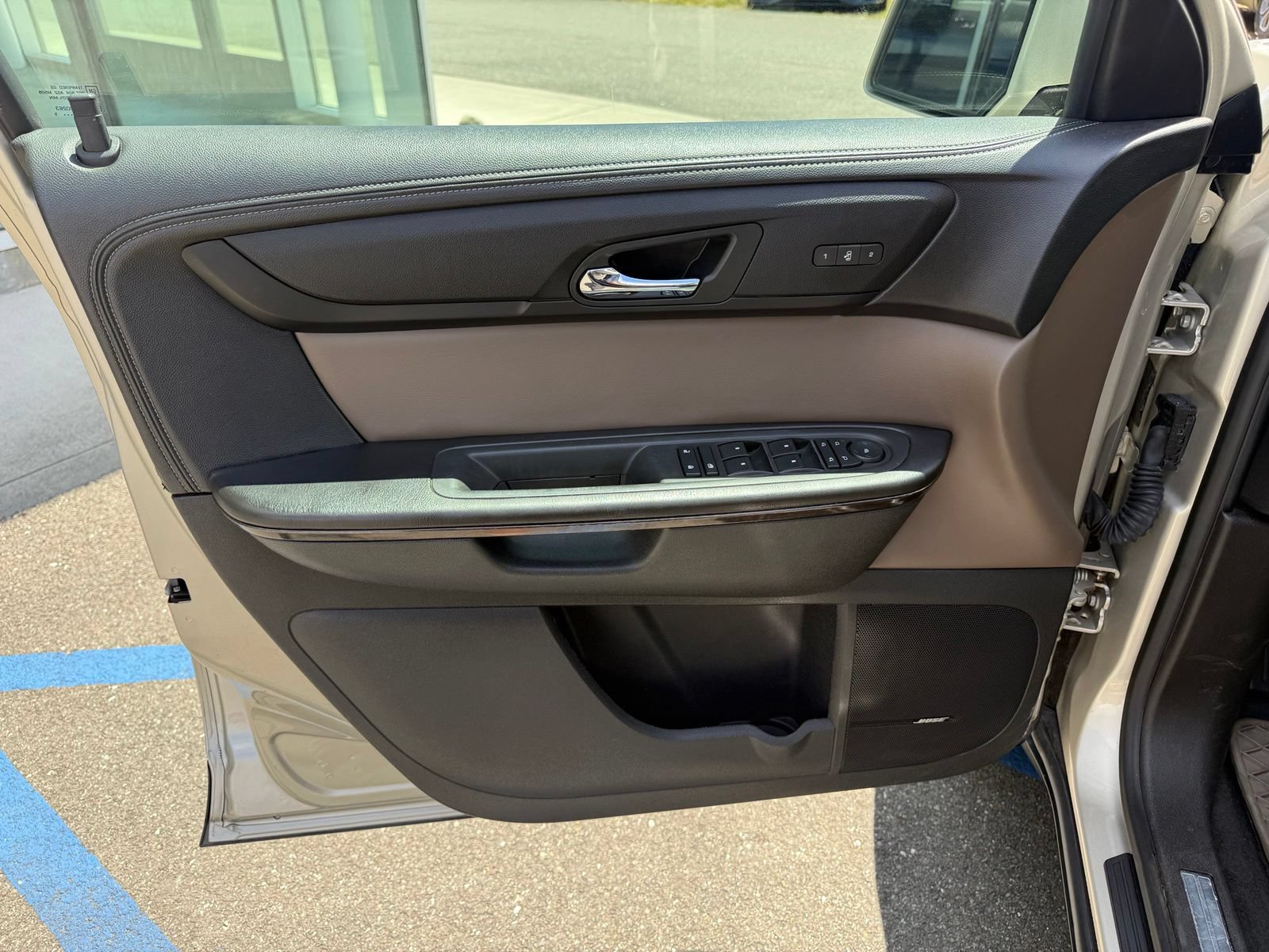 Used 2015 GMC Acadia SLT AWD/4WD image 13