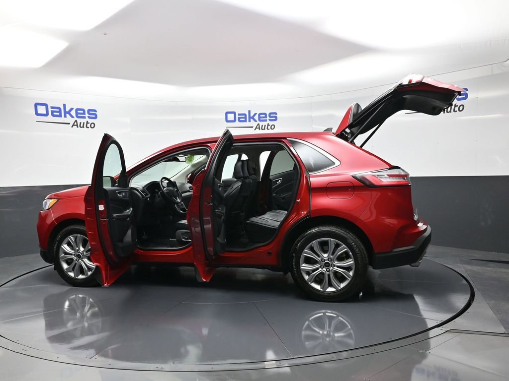 Used 2024 Ford Edge Titanium image 55