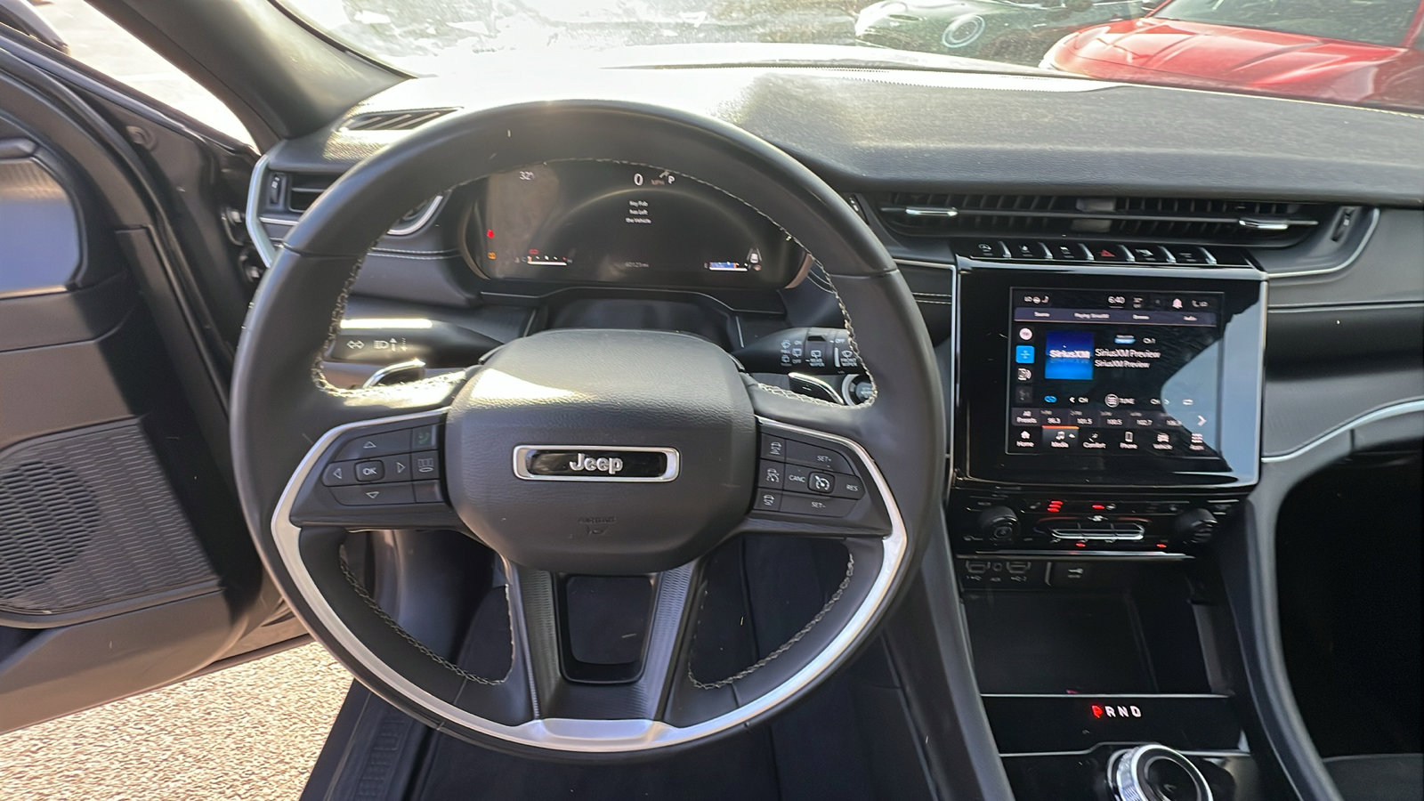 Used 2024 Jeep Grand Cherokee Altitude image 26