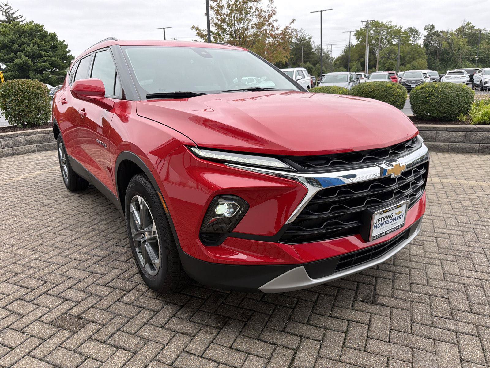 Used 2024 Chevrolet Blazer LT w/ Convenience Package FWD image 7