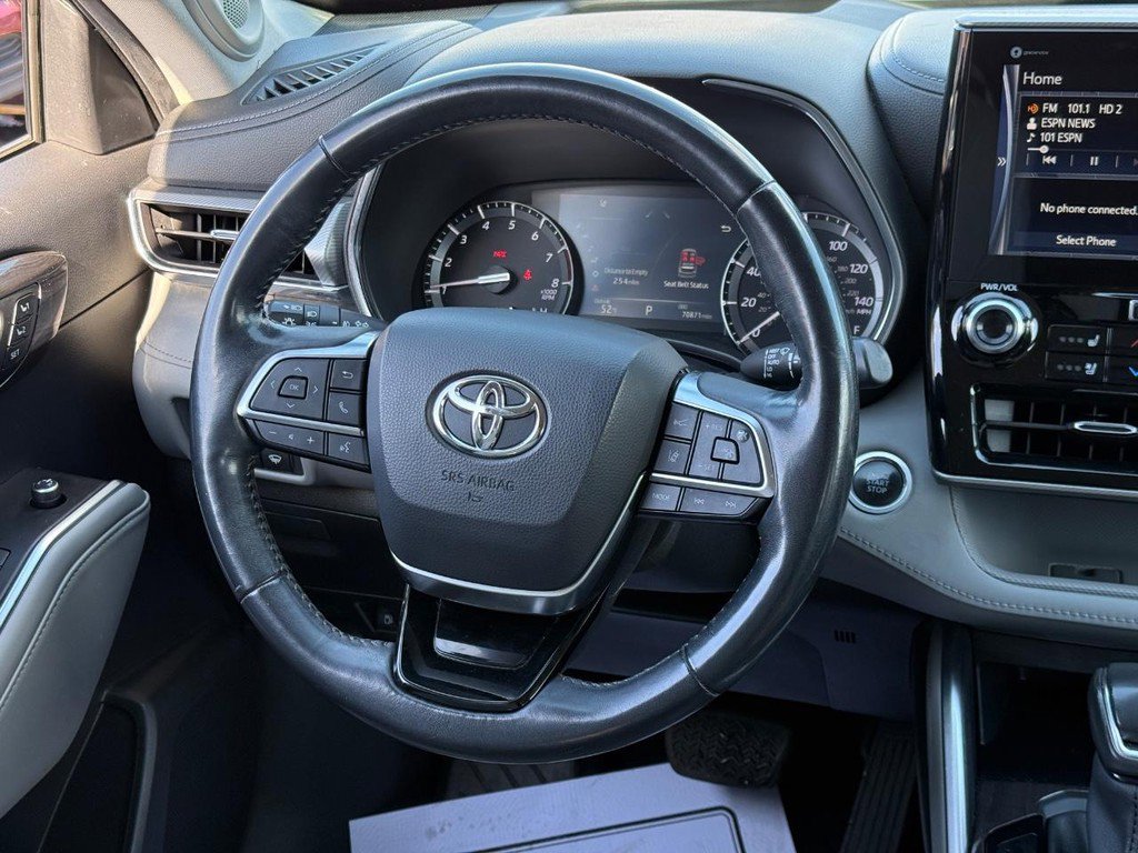 Certified 2020 Toyota Highlander Platinum image 14