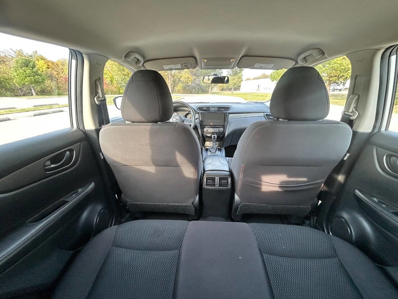 Used 2018 Nissan Rogue Sport S w/ S Appearance Package image 14