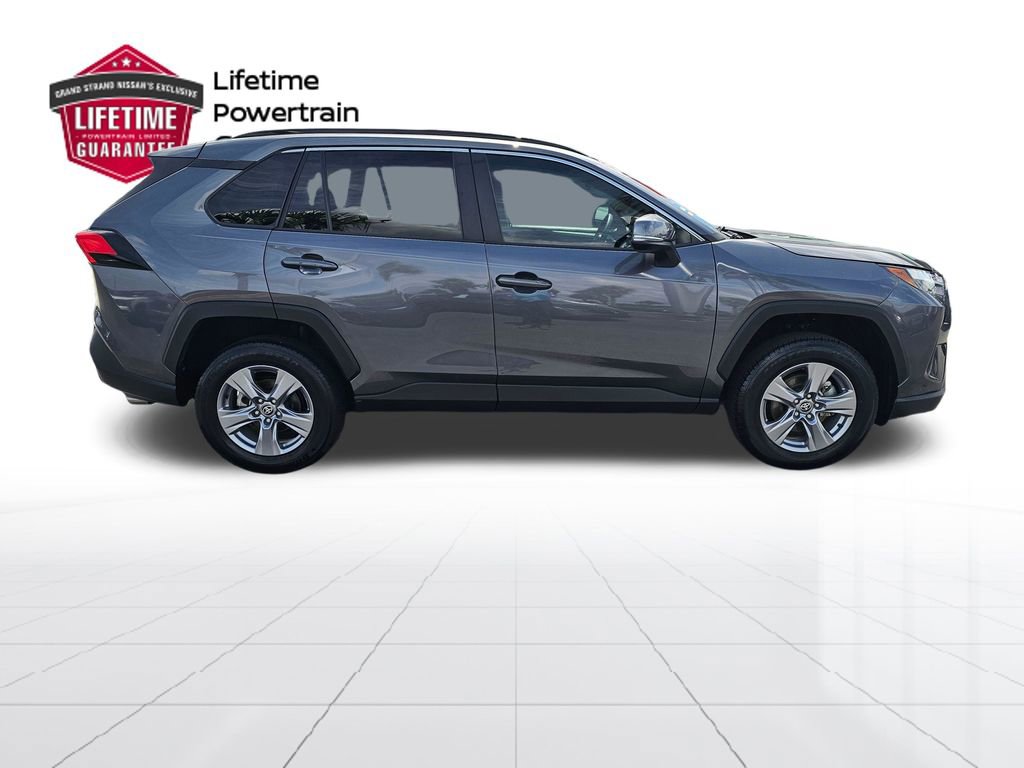 Used 2025 Toyota RAV4 XLE AWD/4WD image 6