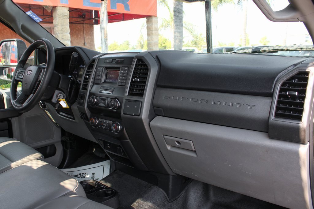 Used 2019 Ford F450 XL w/ Power Equipment Group image 30