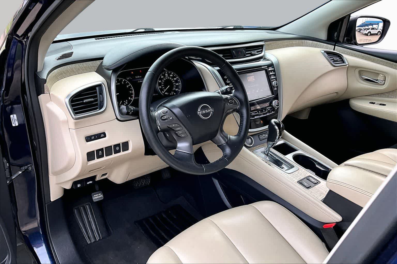 Used 2023 Nissan Murano SV FWD image 18