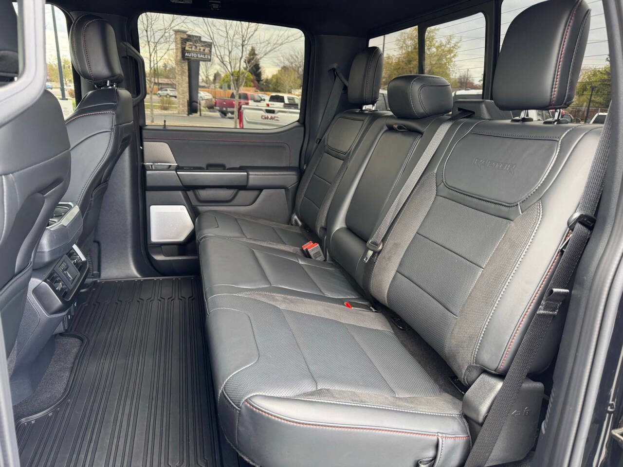 Used 2025 Ford F150 Raptor AWD/4WD image 25