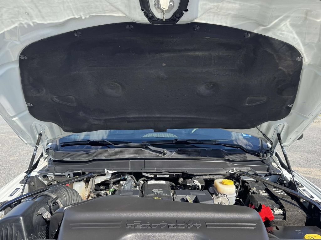 Used 2024 RAM 3500 Big Horn AWD/4WD image 12