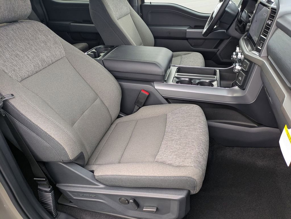 New 2025 Ford F150 XLT w/ Equipment Group 302A MID image 20