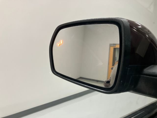Used 2022 Ford Edge SEL AWD/4WD image 25