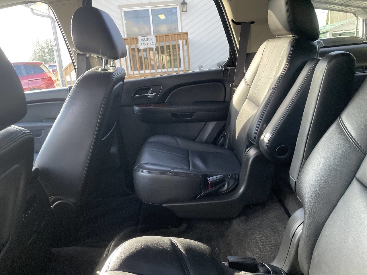 Used 2013 Chevrolet Tahoe LT image 4