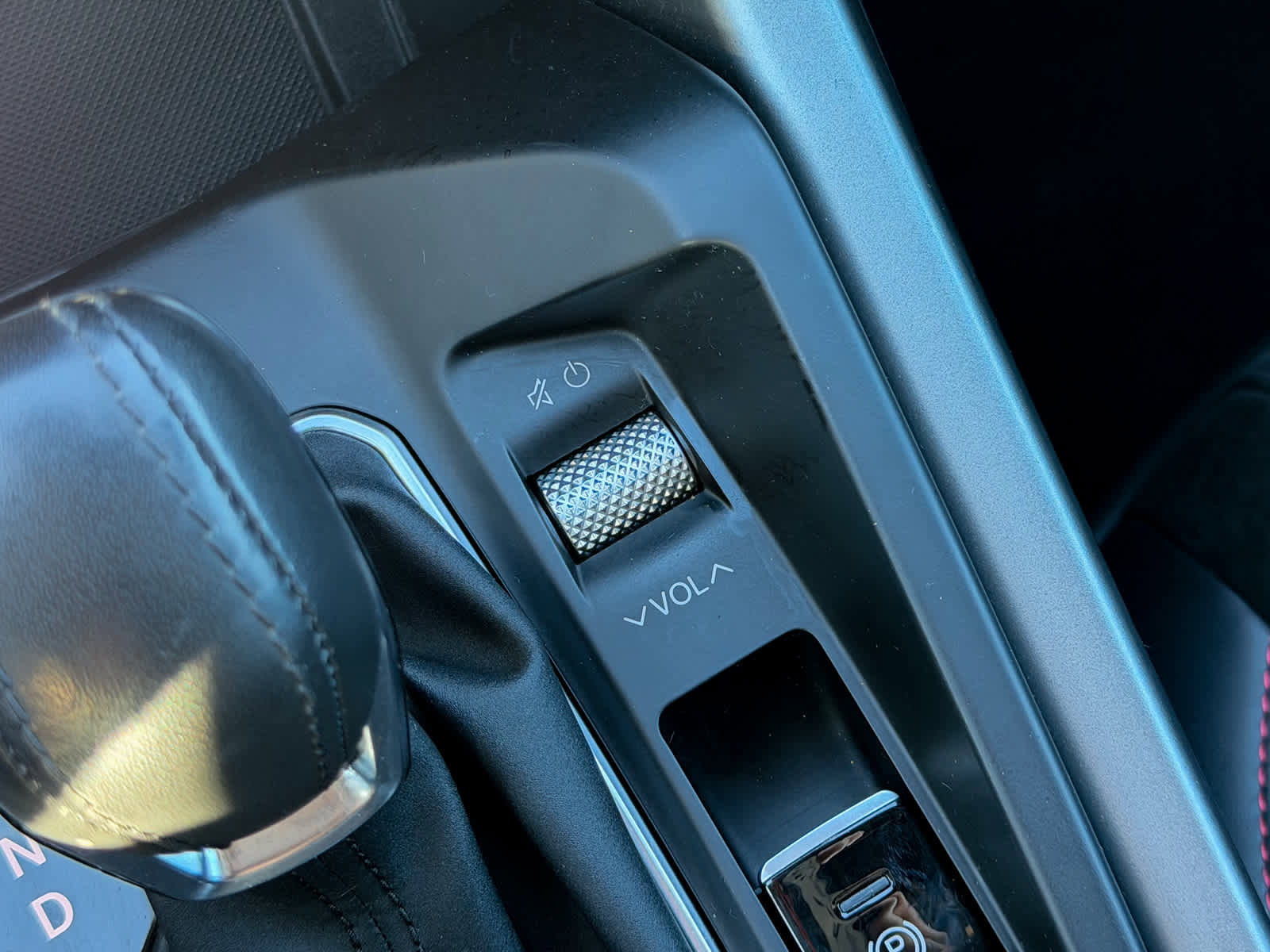 Used 2024 Dodge Hornet R/T image 22