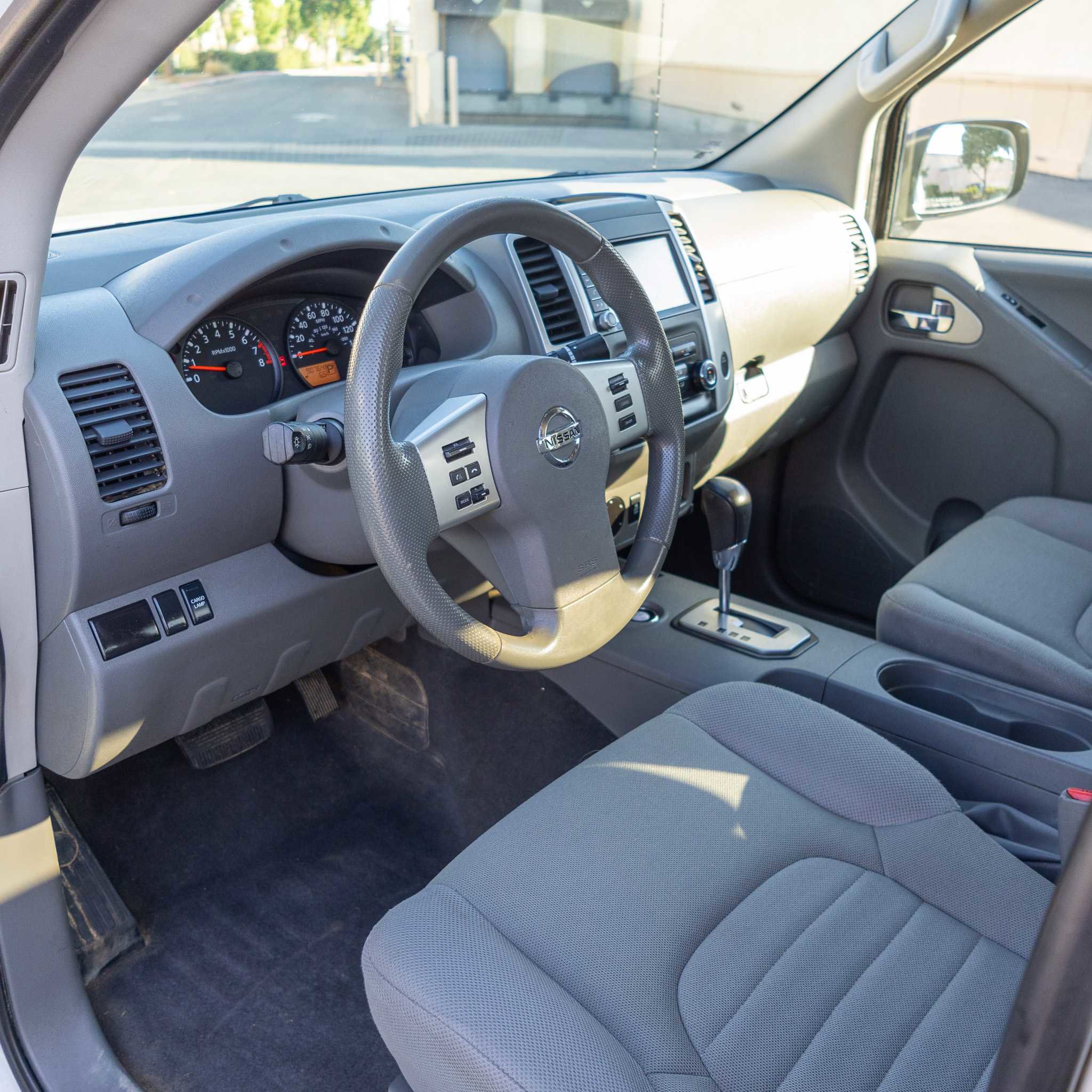 Used 2021 Nissan Frontier S image 11